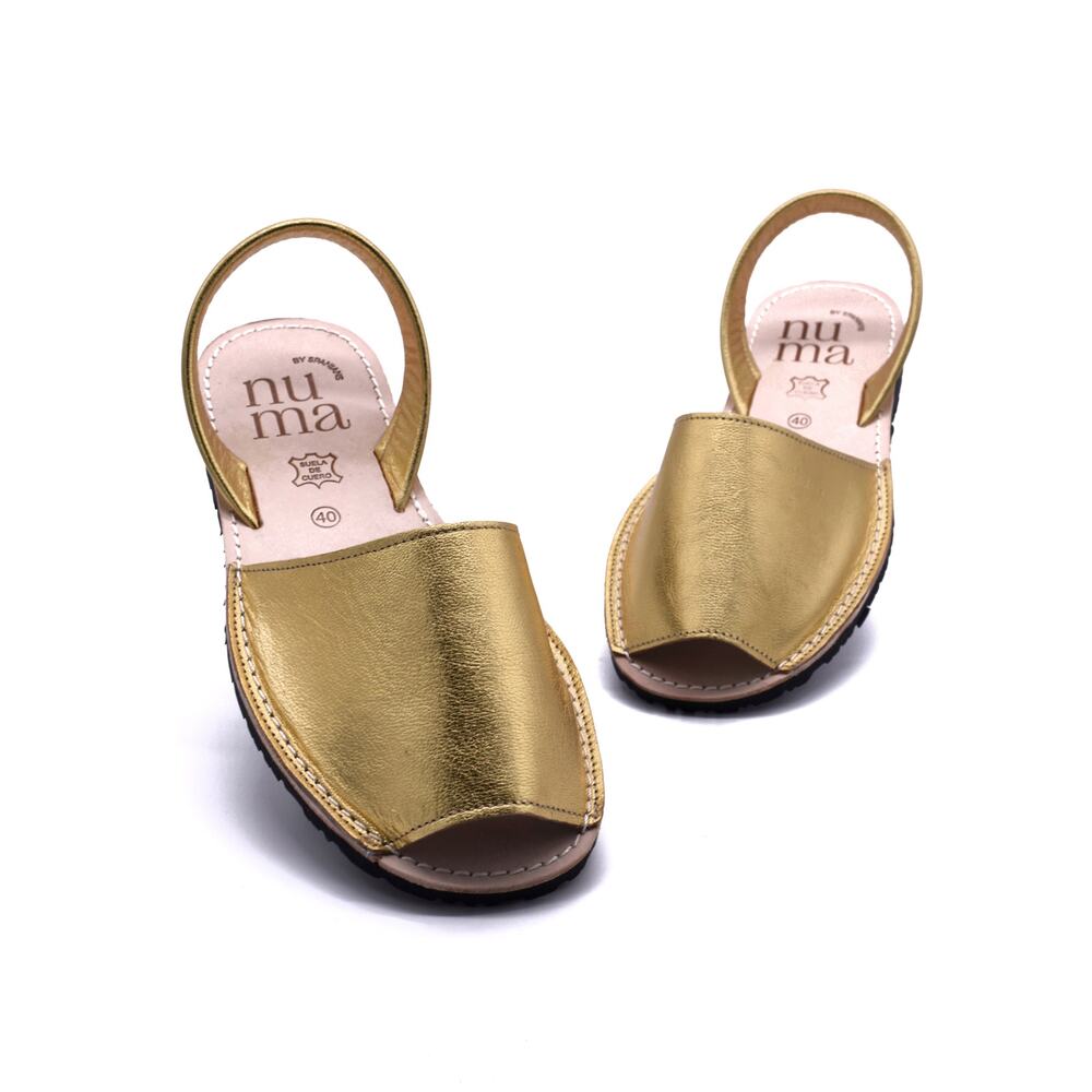 WIDE WIDTH - Leather Flat Sandals Gold |— Hard to Find | Handmade in Spain